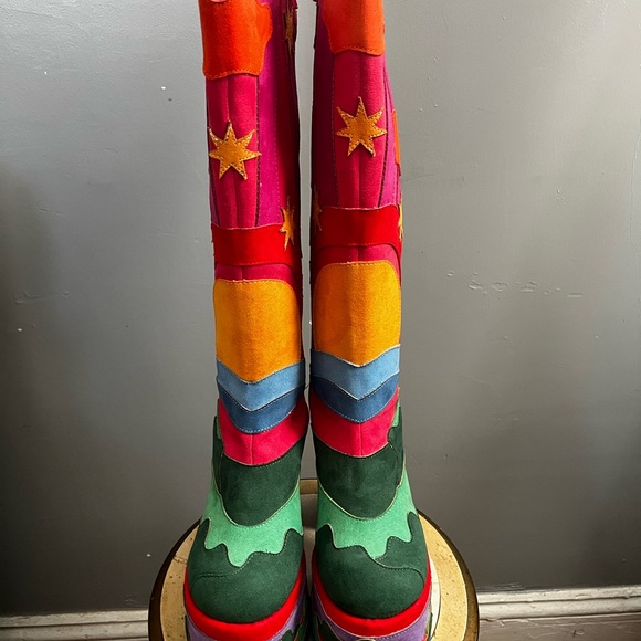 Dolls Kill GOOD DAY SUNSHINE PLATFORM BOOTS